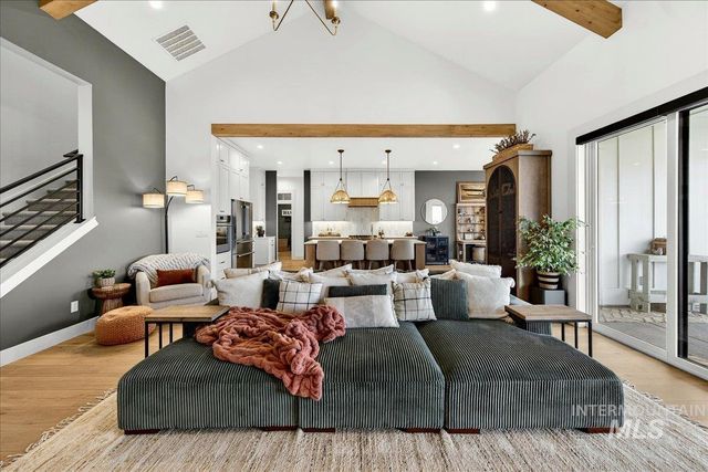 24853 Haflinger Way, Middleton, ID 83644