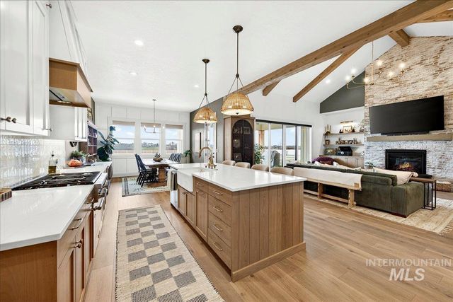 24853 Haflinger Way, Middleton, ID 83644