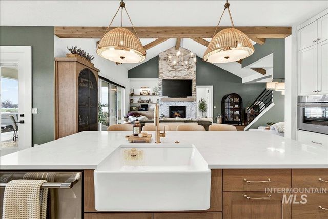 24853 Haflinger Way, Middleton, ID 83644