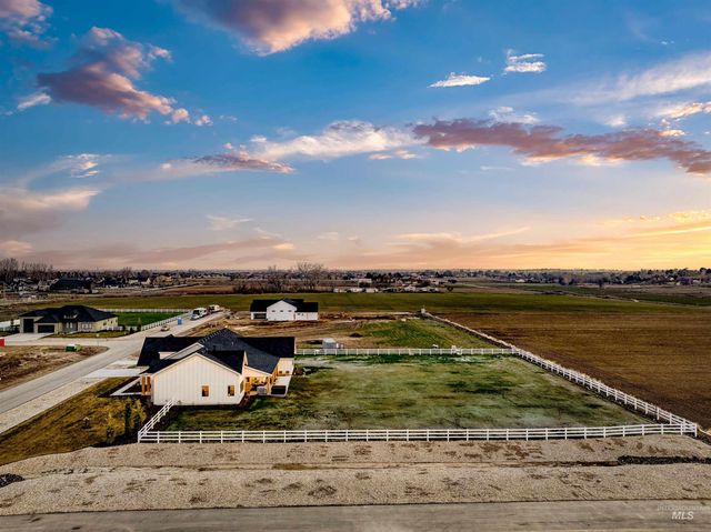 24853 Haflinger Way, Middleton, ID 83644