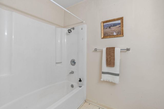 909 Tri Circle NE, Cleveland, TN 37312