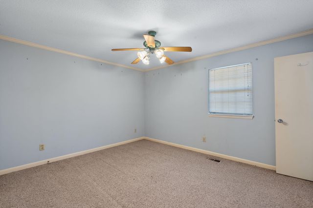 909 Tri Circle NE, Cleveland, TN 37312