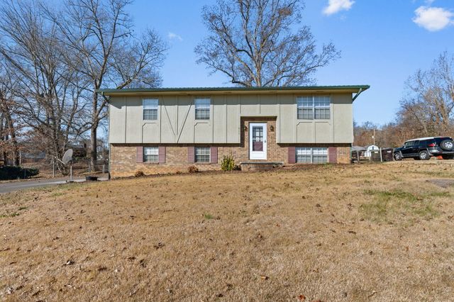 909 Tri Circle NE, Cleveland, TN 37312