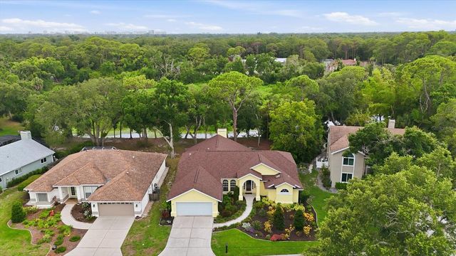 3510 CRYSTAL LAKES COURT, Sarasota, FL 34235