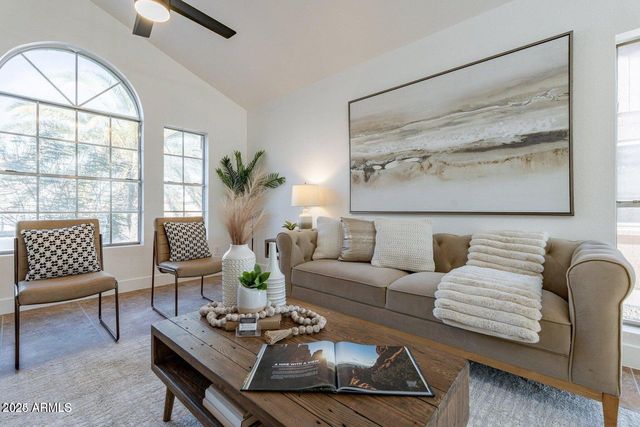 5248 N 102ND Avenue, Glendale, AZ 85307