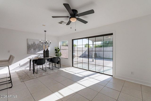 5248 N 102ND Avenue, Glendale, AZ 85307