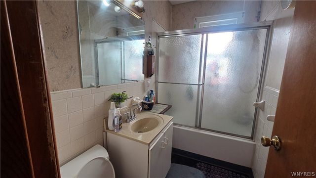 1115 East Lovejoy Street, Buffalo, NY 14206