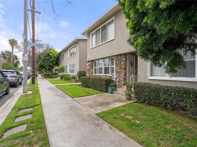 3042 E 3rd Street 2, Long Beach, CA 90814