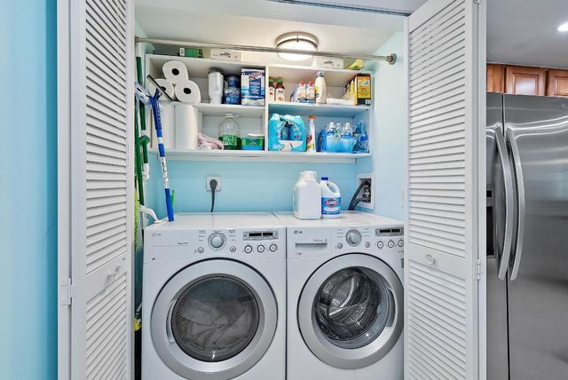 1036 Us Highway 1 119, North Palm Beach, FL 33408