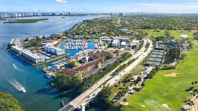 1036 Us Highway 1 119, North Palm Beach, FL 33408