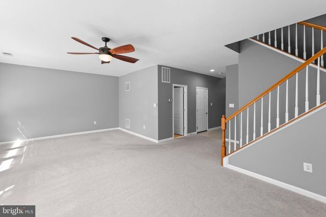 402 QUINTON OAKS CIR, Stephens City, VA 22655