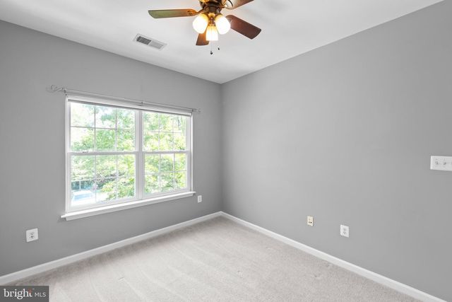 402 QUINTON OAKS CIR, Stephens City, VA 22655