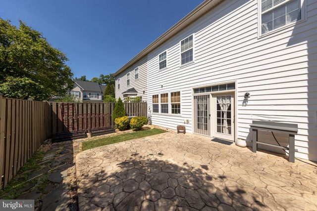 402 QUINTON OAKS CIR, Stephens City, VA 22655