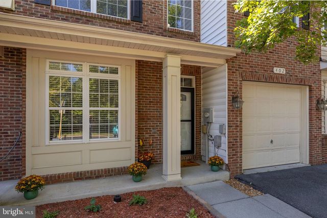 402 QUINTON OAKS CIR, Stephens City, VA 22655