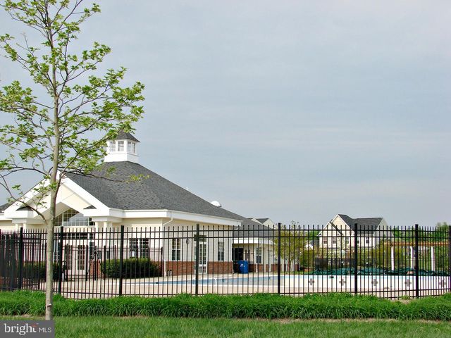 402 QUINTON OAKS CIR, Stephens City, VA 22655