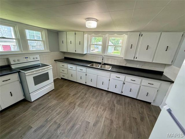 27 Houser Street, Park Hills, MO 63601