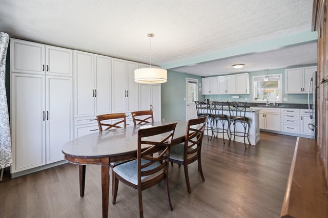 235 Patricia Lane, Manchester, NH 03104