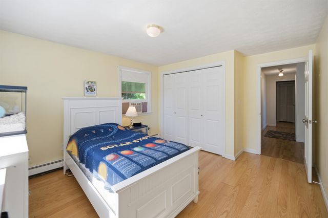 235 Patricia Lane, Manchester, NH 03104