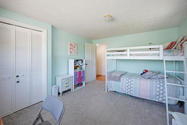 235 Patricia Lane, Manchester, NH 03104
