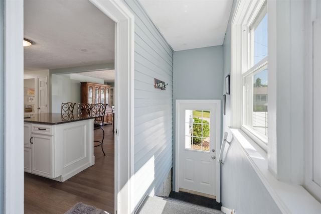 235 Patricia Lane, Manchester, NH 03104