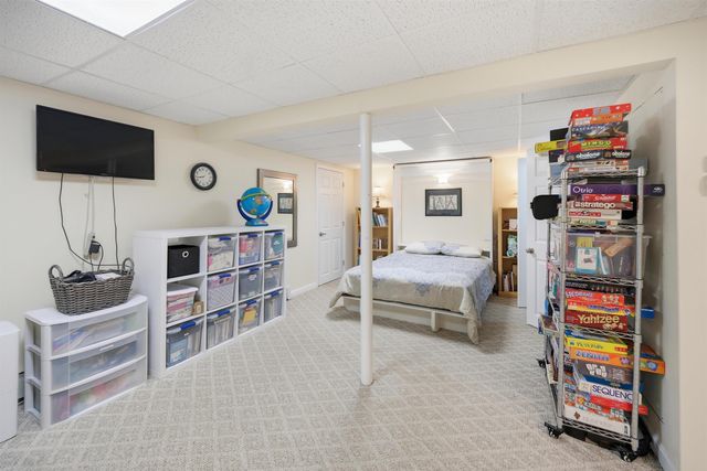 235 Patricia Lane, Manchester, NH 03104