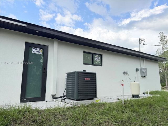 1216 James Ave, Lehigh Acres, FL 33972
