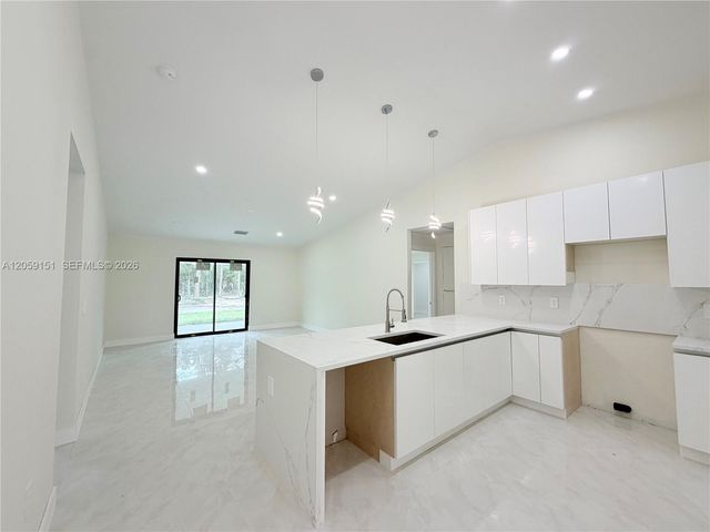 1216 James Ave, Lehigh Acres, FL 33972