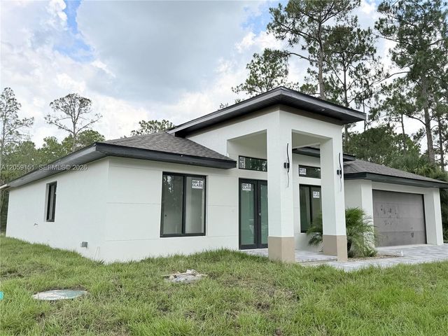 1216 James Ave, Lehigh Acres, FL 33972