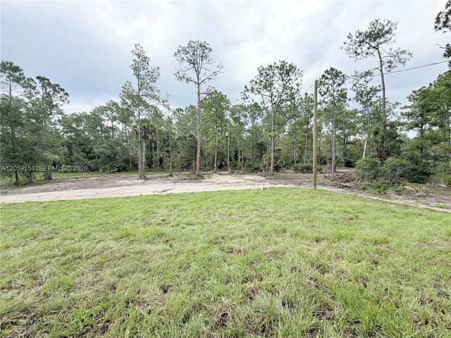 1216 James Ave, Lehigh Acres, FL 33972