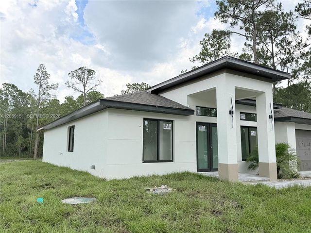 1216 James Ave, Lehigh Acres, FL 33972