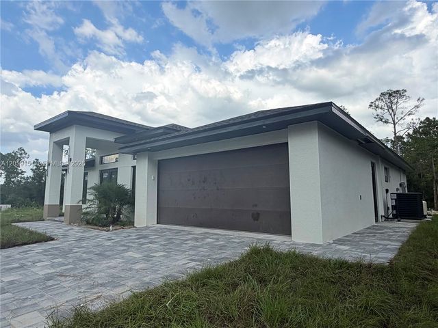1216 James Ave, Lehigh Acres, FL 33972