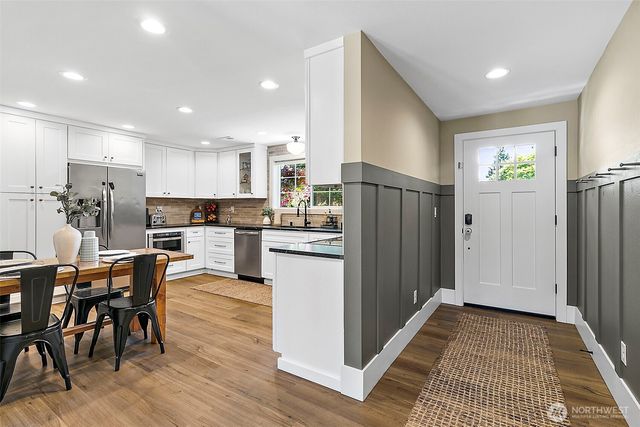16355 130th Avenue SE, Renton, WA 98508