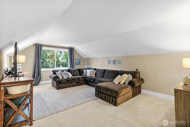 16355 130th Avenue SE, Renton, WA 98508