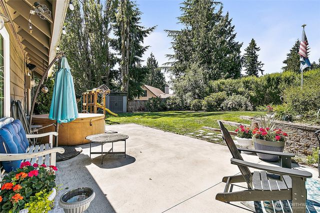 16355 130th Avenue SE, Renton, WA 98508
