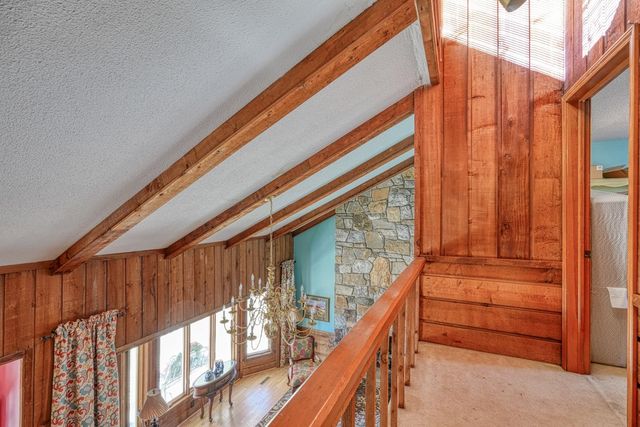 177 Rubin Thorne Rd, Campobello, SC 29322