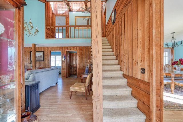 177 Rubin Thorne Rd, Campobello, SC 29322