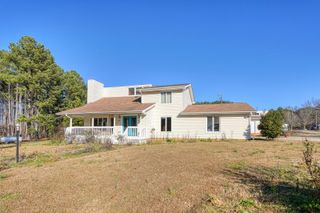 177 Rubin Thorne Rd, Campobello, SC 29322