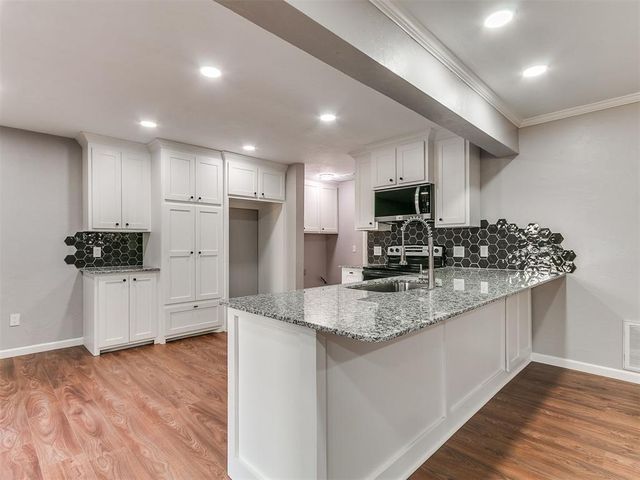 113 Woodbridge Circle, Edmond, OK 73012