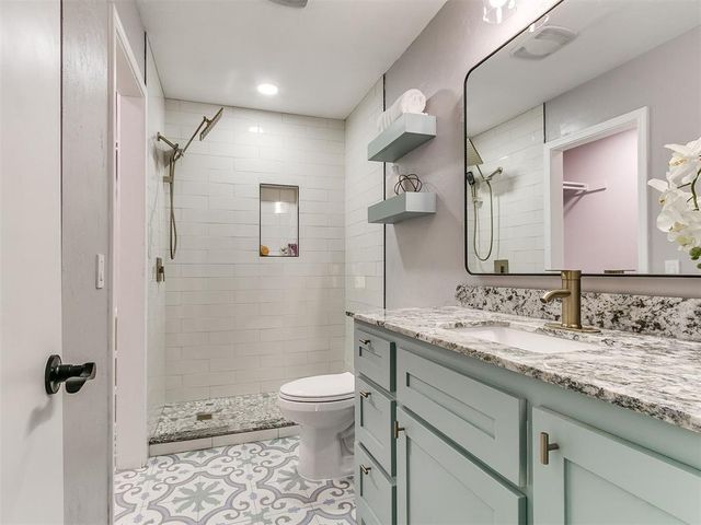 113 Woodbridge Circle, Edmond, OK 73012