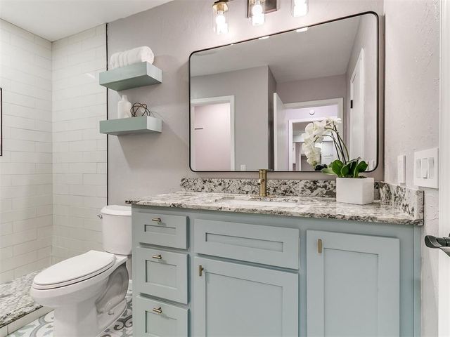 113 Woodbridge Circle, Edmond, OK 73012