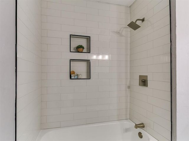 113 Woodbridge Circle, Edmond, OK 73012