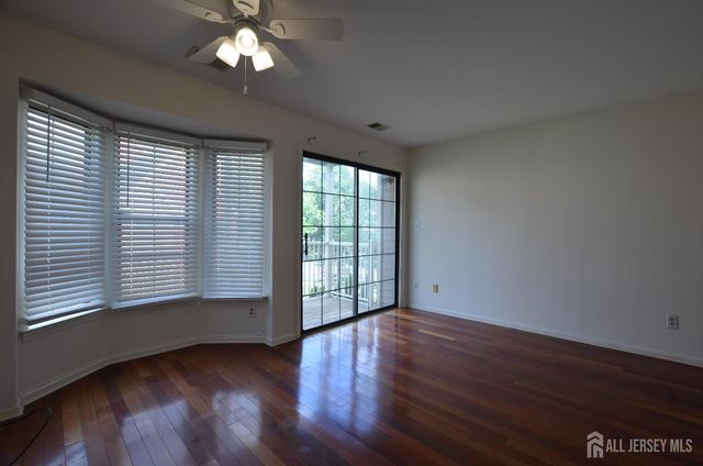 14 Lear Court, East Brunswick, NJ 08816