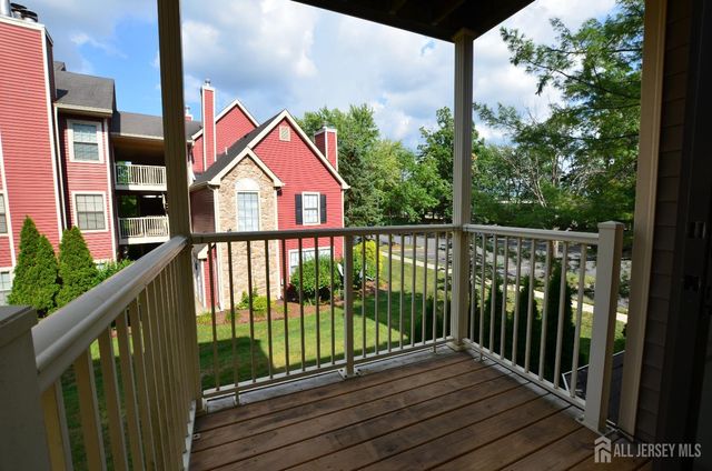 14 Lear Court, East Brunswick, NJ 08816