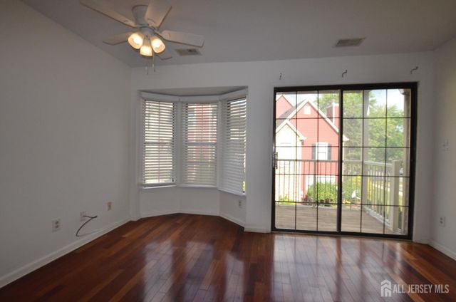 14 Lear Court, East Brunswick, NJ 08816