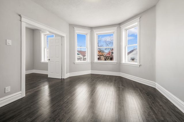 5527 W 22nd Place, Cicero, IL 60804