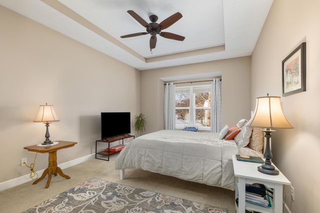 2921 Woodridge Circle NE 43, Grand Rapids, MI 49525