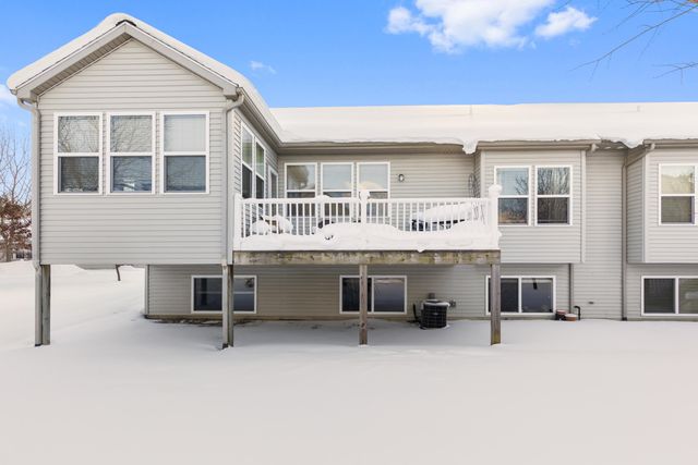 2921 Woodridge Circle NE 43, Grand Rapids, MI 49525