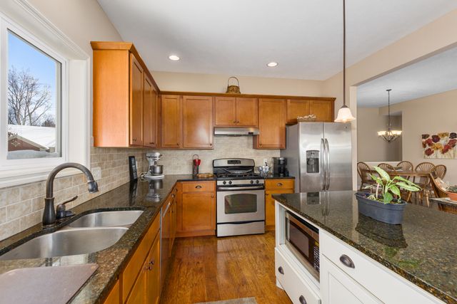 2921 Woodridge Circle NE 43, Grand Rapids, MI 49525