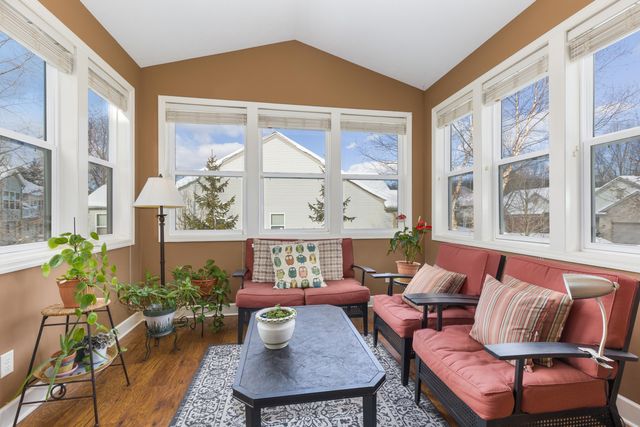 2921 Woodridge Circle NE 43, Grand Rapids, MI 49525