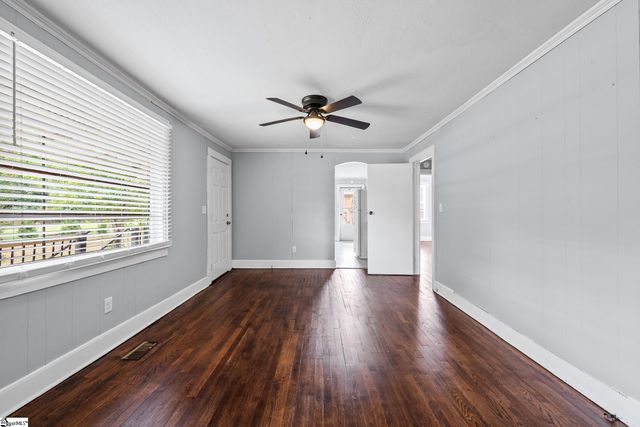 101 Duncan Heights Road, Duncan, SC 29334